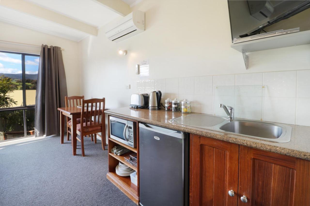 Off Mountain Accommodation Merrijig Luaran gambar