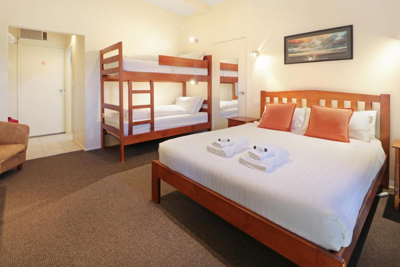 Off Mountain Accommodation Merrijig Luaran gambar